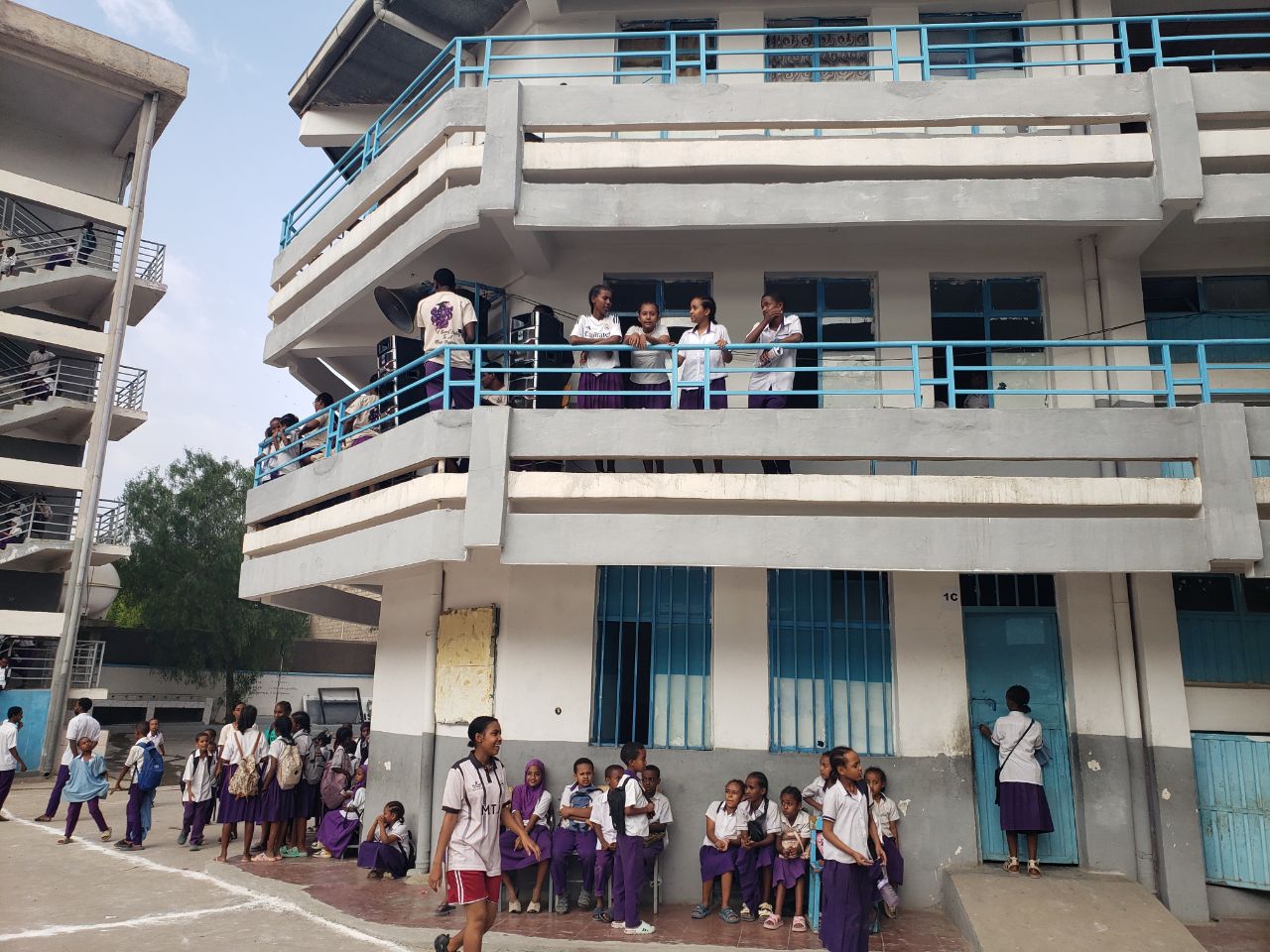 Addis Hiwot School campus